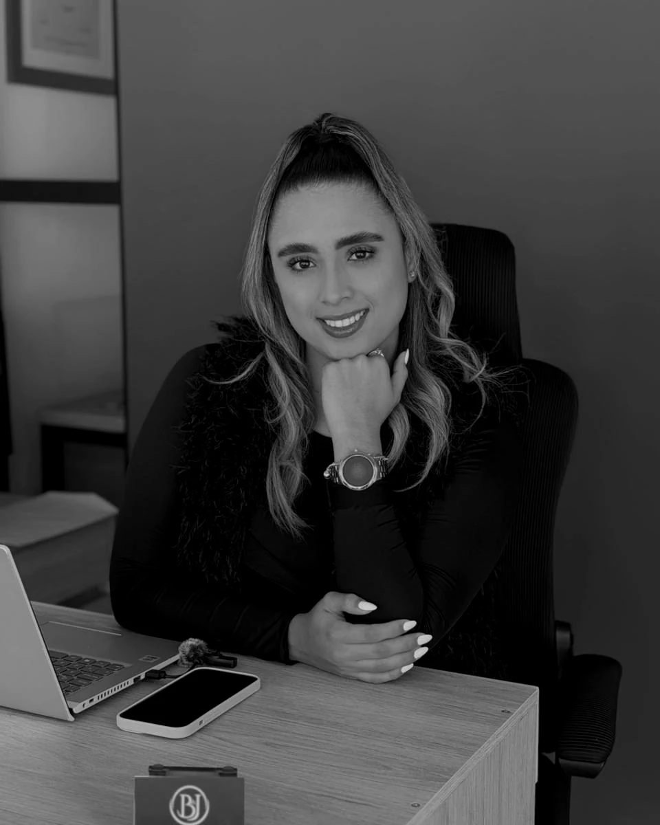 Danna García, Dependiente Jurídica de B&J Consultoría Legal